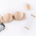 Front Closure Strapless Push Up Bra - Image 4